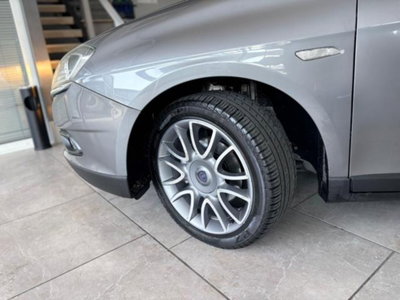 Lancia Delta 1.6 MJT DPF Platino (11)