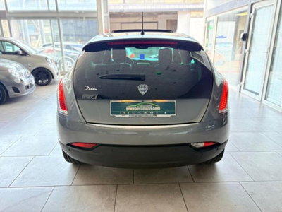Lancia Delta 1.6 MJT DPF Platino (6)