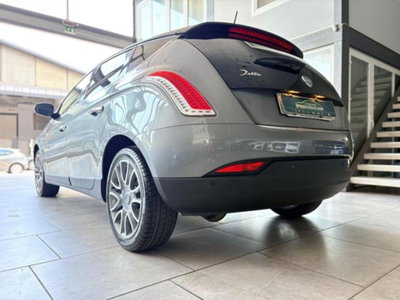 Lancia Delta 1.6 MJT DPF Platino (8)
