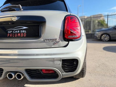 MINI Mini 2.0 Cooper SD aut. 5 porte (11)