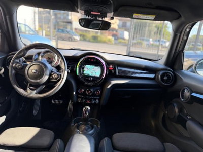 MINI Mini 2.0 Cooper SD aut. 5 porte (18)