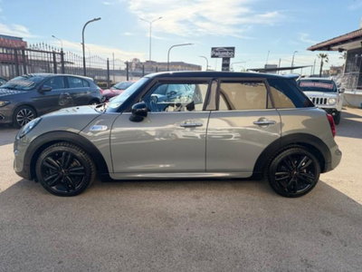 MINI Mini 2.0 Cooper SD aut. 5 porte (9)