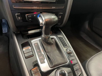 Audi A4 Avant 2.0 TDI 177 CV quattro S tronic Business (8)