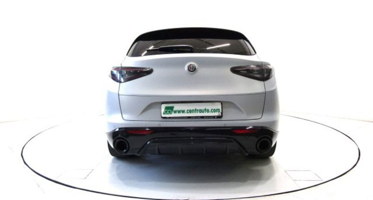 Alfa Romeo Stelvio Stelvio 2.2 Turbodiesel 210 CV AT8 Q4 Veloce (4)