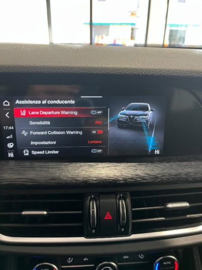 Alfa Romeo Stelvio Stelvio 2.2 Turbodiesel 160 CV AT8 RWD Sprint (20)
