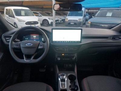 Ford Kuga 2.5 Full Hybrid 190 CV CVT 2WD ST-Line Design (19)