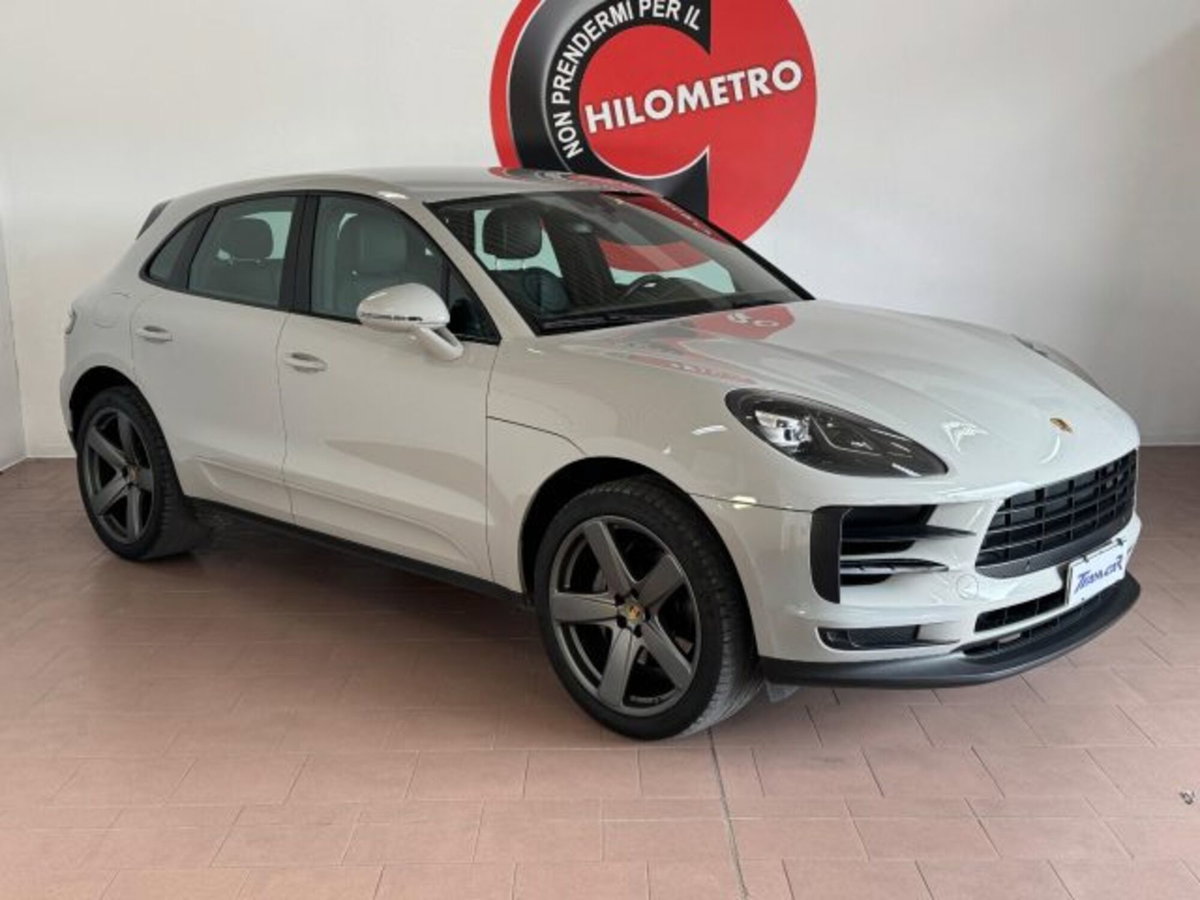 Porsche Macan S