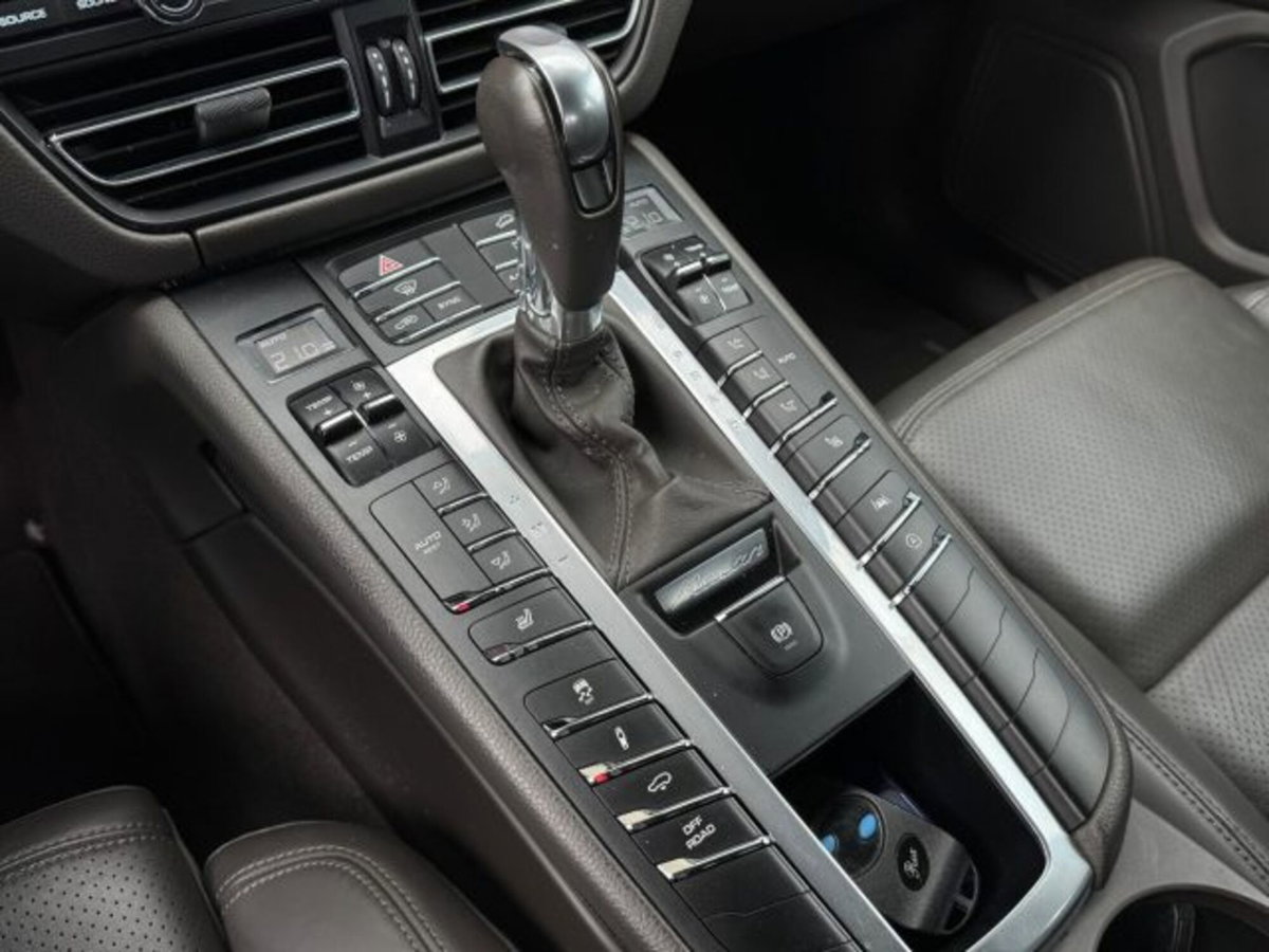 Porsche Macan S (10)