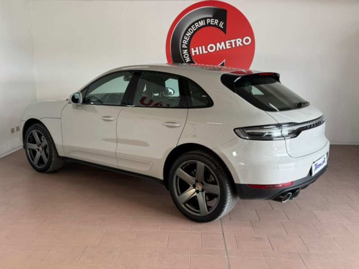 Porsche Macan S (3)