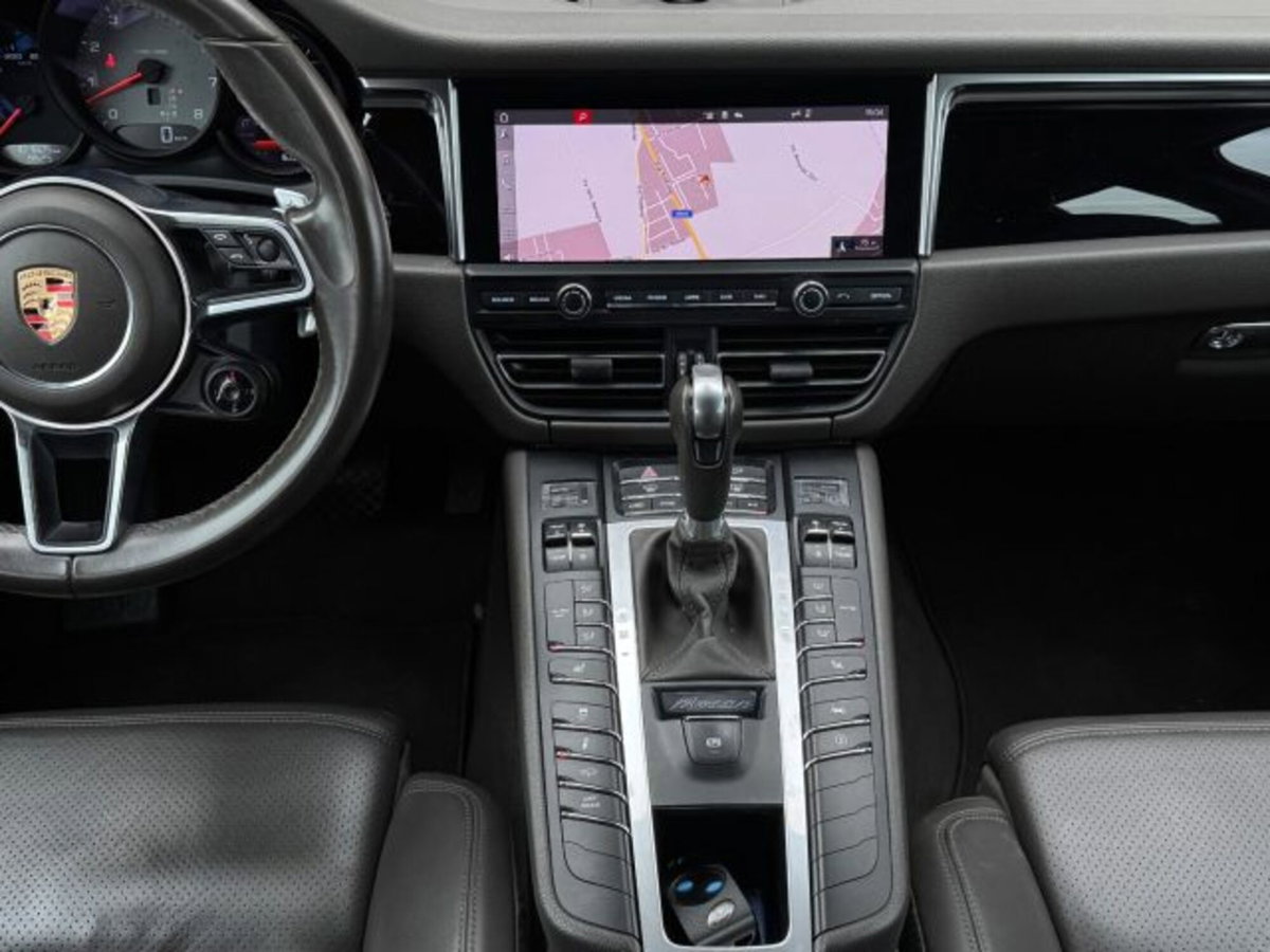 Porsche Macan S (9)