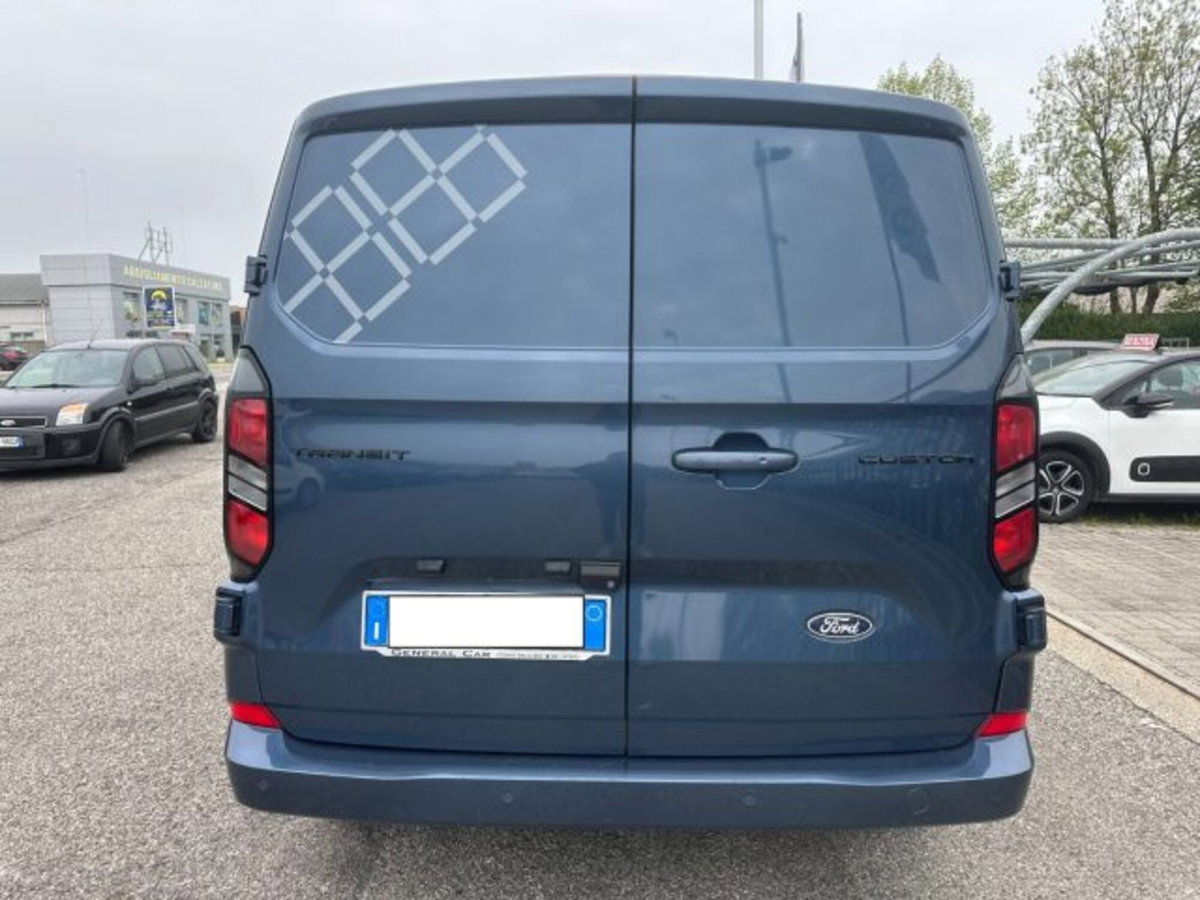 Ford Transit Custom Furgone 320 2.0 ecoblue 150cv Titanium L1H1 (4)
