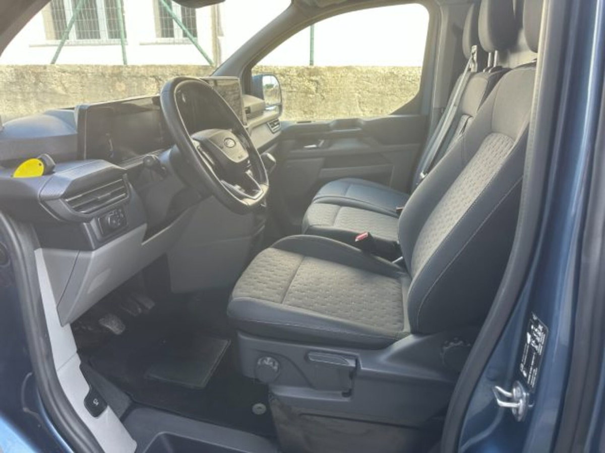 Ford Transit Custom Furgone 320 2.0 ecoblue 150cv Titanium L1H1 (6)
