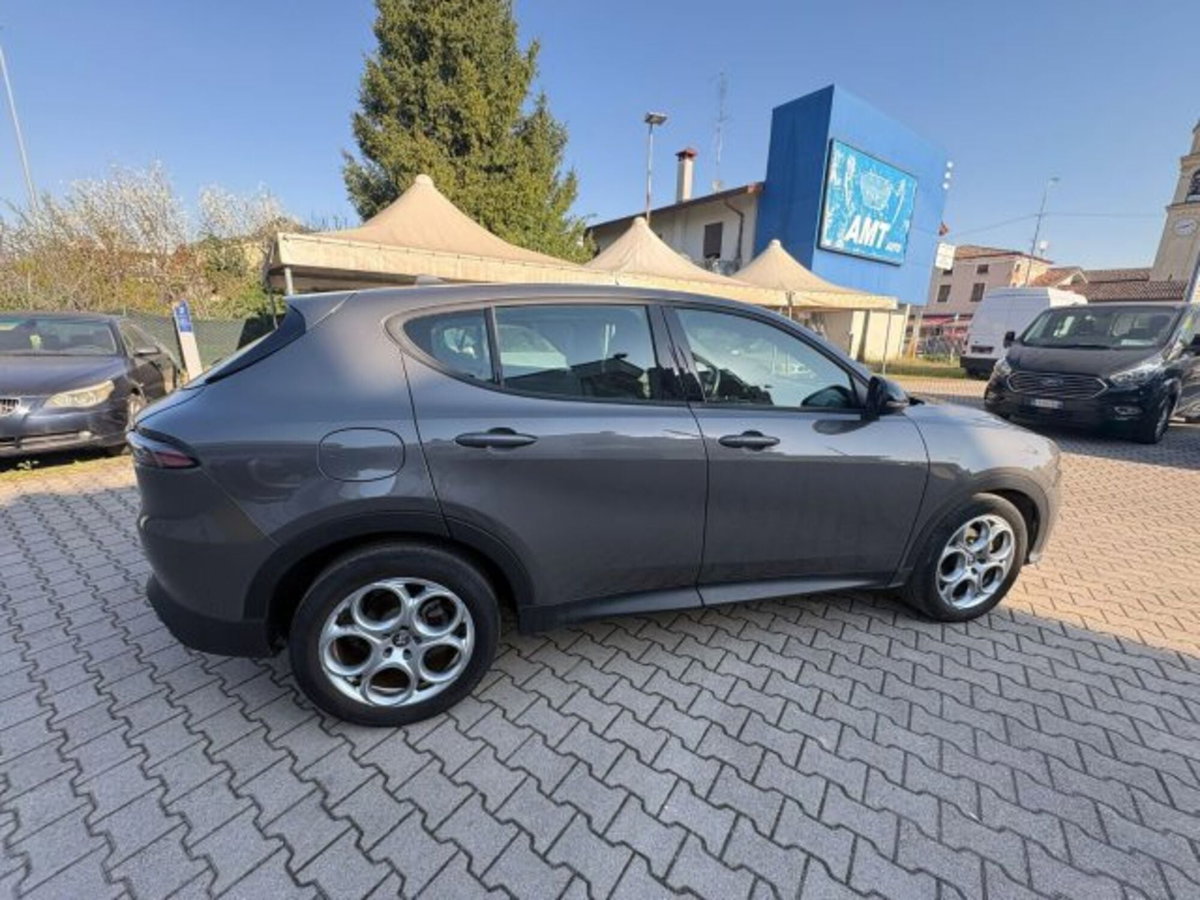 Alfa Romeo Tonale 1.5 hybrid Sprint 130cv tct7 (2)
