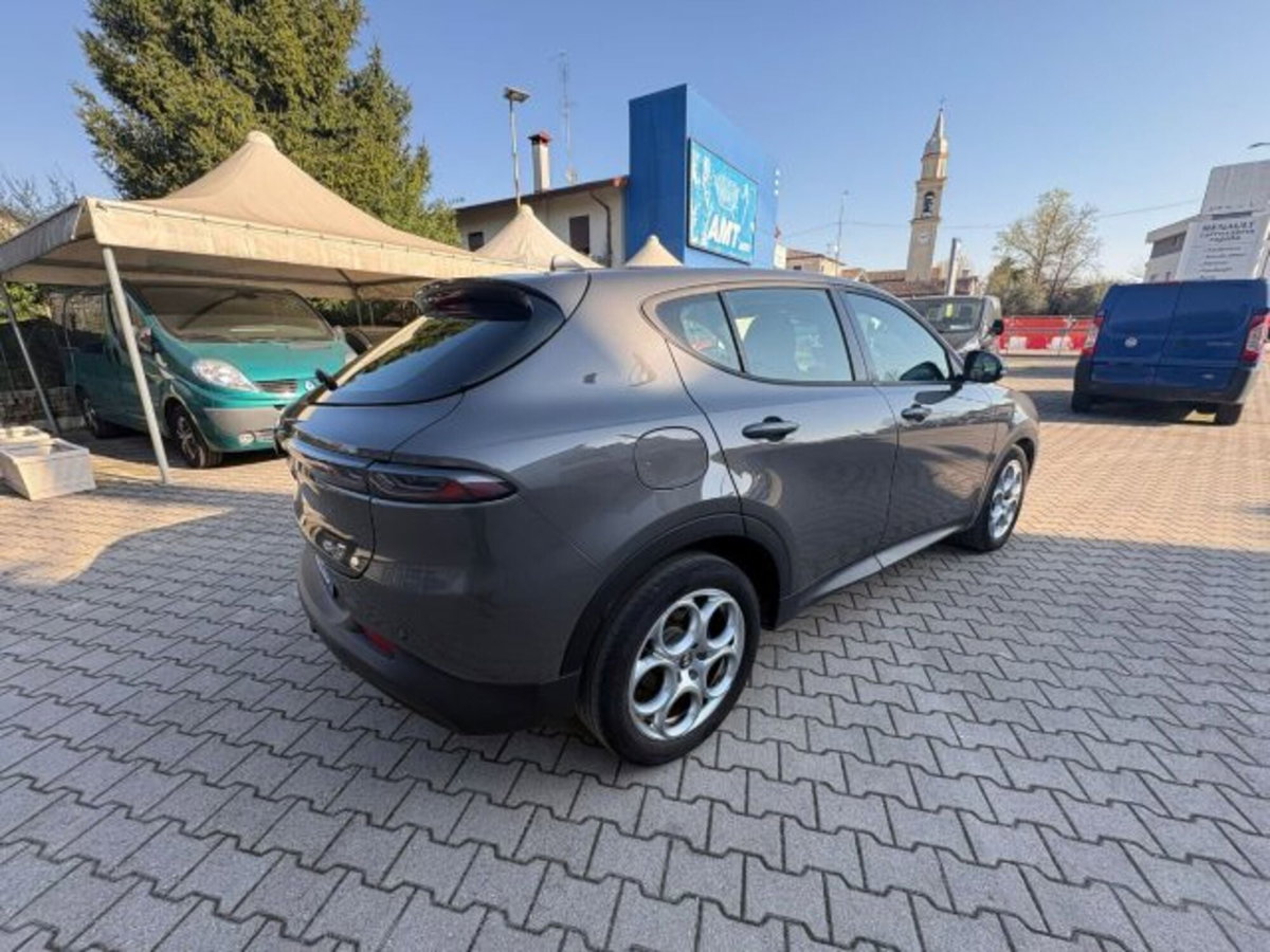Alfa Romeo Tonale 1.5 hybrid Sprint 130cv tct7 (6)
