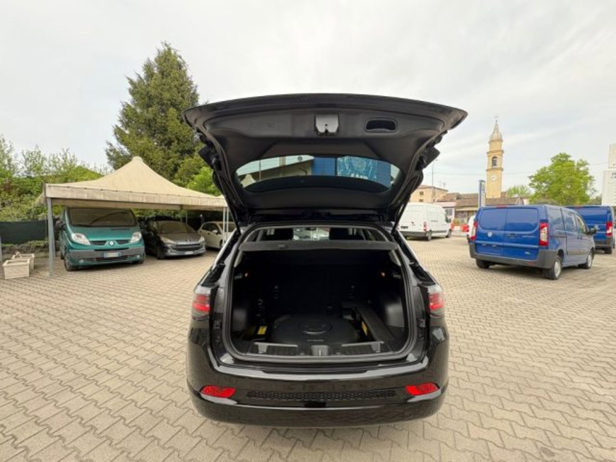 Jeep Compass 1.3 T4 190 CV PHEV AT6 4xe Longitude (5)
