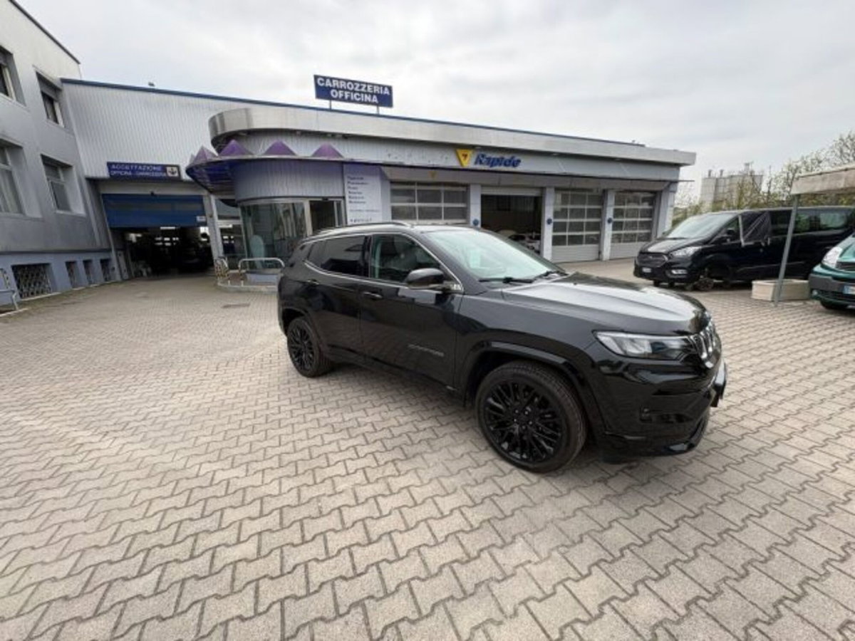 Jeep Compass 1.3 T4 190 CV PHEV AT6 4xe Longitude (7)