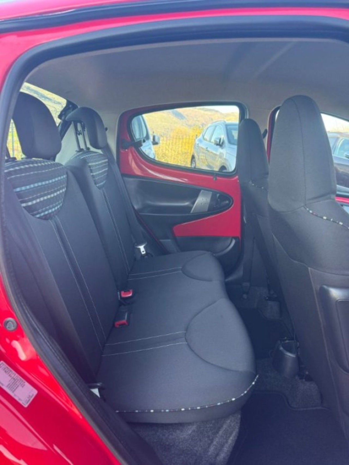 Citroen C1 C1 1.0 e-VTi 68 airdream 5 porte Feel (11)