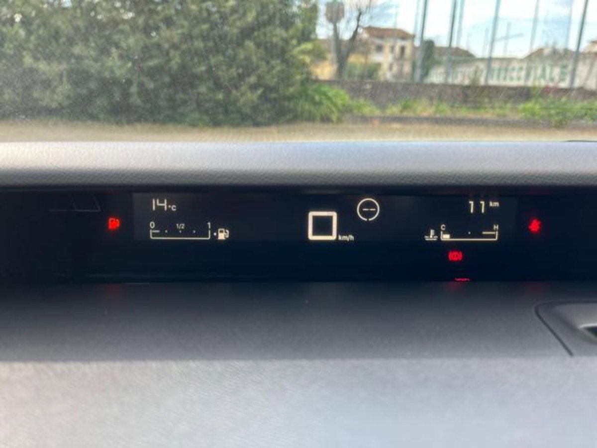 Citroen C3 1.2 puretech turbo You 100cv s&s (8)