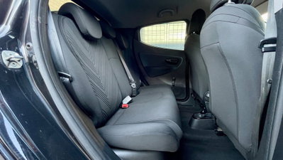 Lancia Ypsilon 1.0 FireFly 5 porte S&S Hybrid Gold Plus (11)