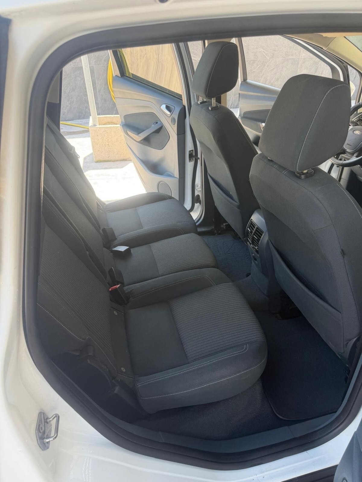 Ford C-Max 1.6 120CV GPL Titanium (13)