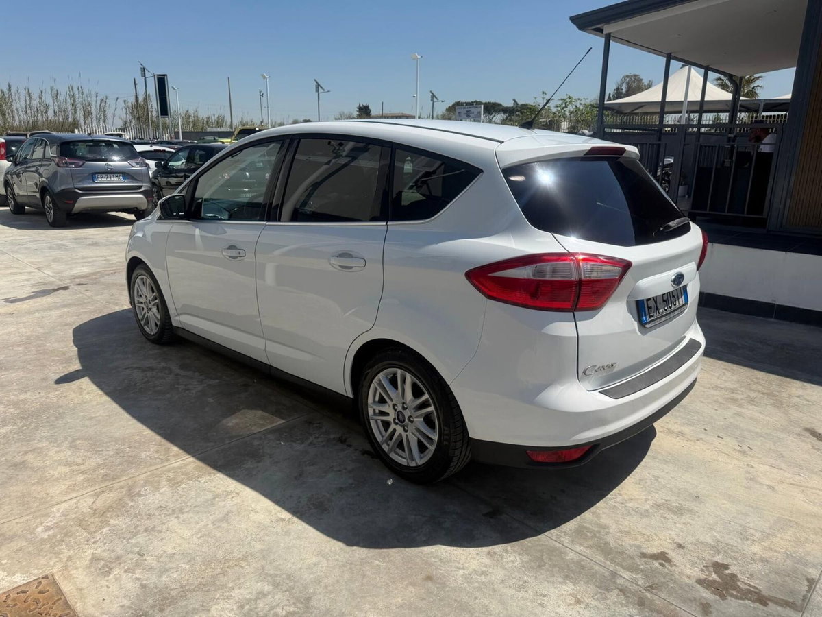 Ford C-Max 1.6 120CV GPL Titanium (6)