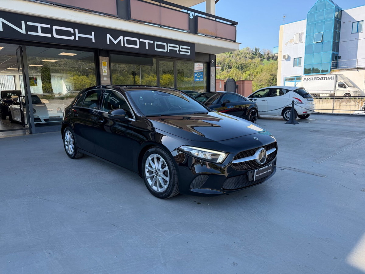 Mercedes-Benz Classe A 180 d Automatic Sport (7)