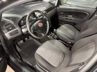 Fiat Punto 1.3 MJT II 75 CV 5 porte Street (10)