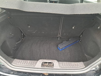 Ford Fiesta 1.5 TDCi 75CV 5 porte Titanium (13)