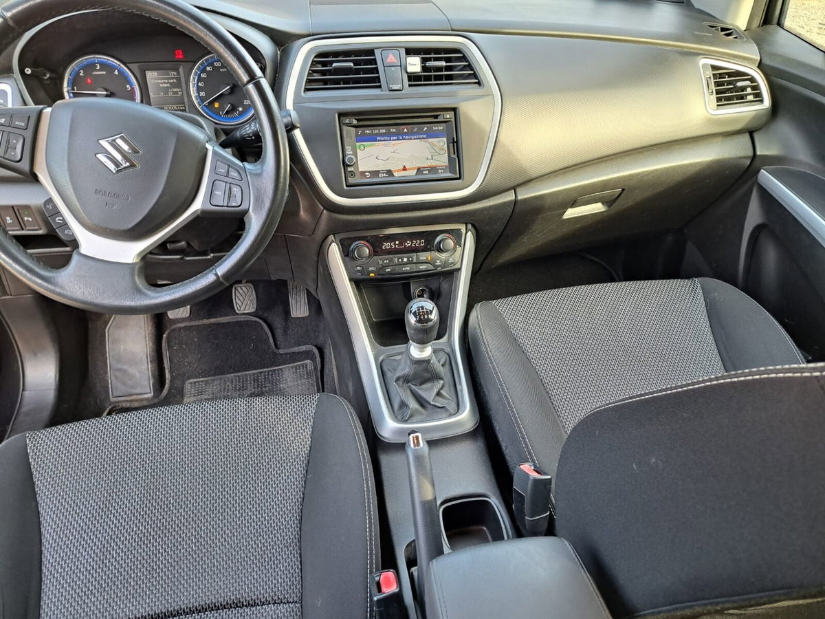 Suzuki S-Cross 1.6 DDiS Plus (12)