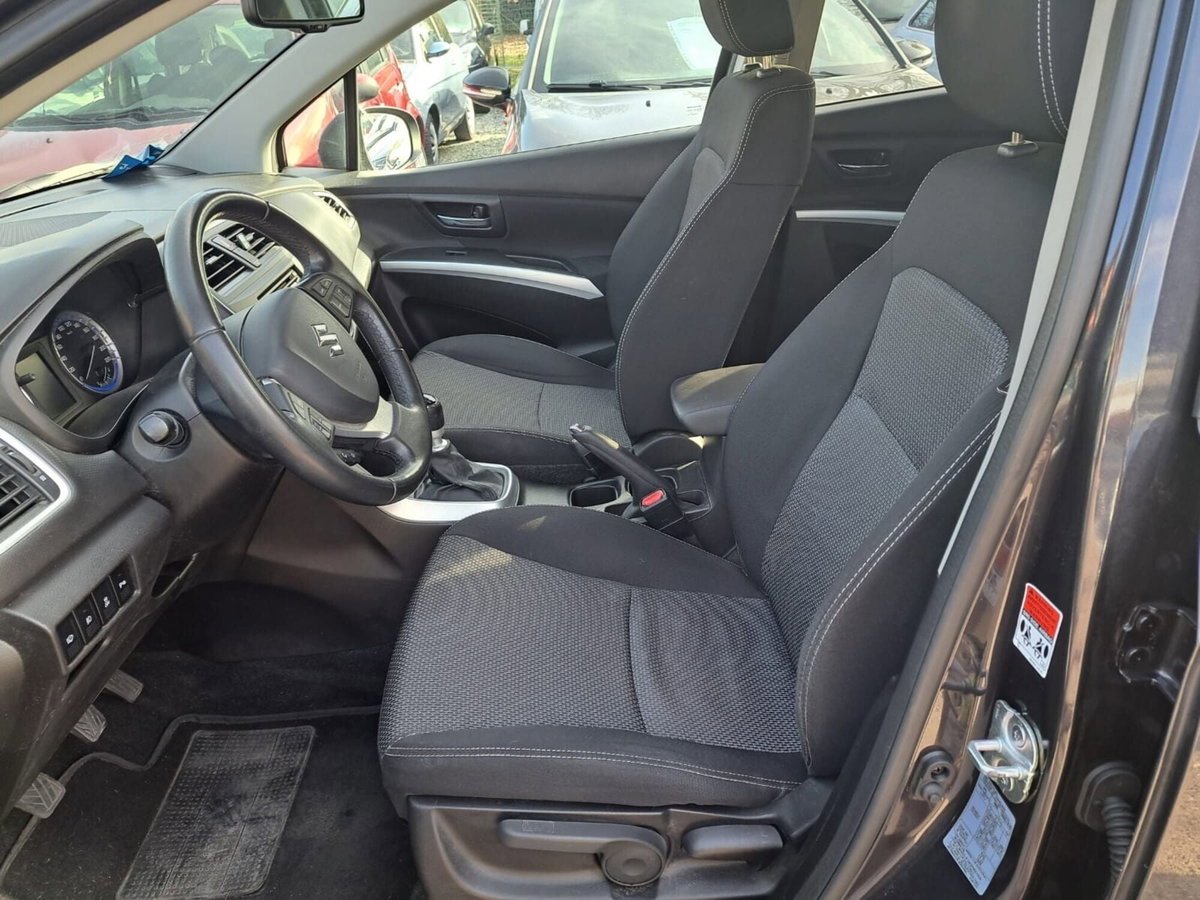 Suzuki S-Cross 1.6 DDiS Plus (18)