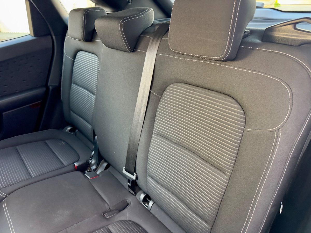 Ford Kuga 1.5 EcoBlue 120 CV 2WD Titanium (10)