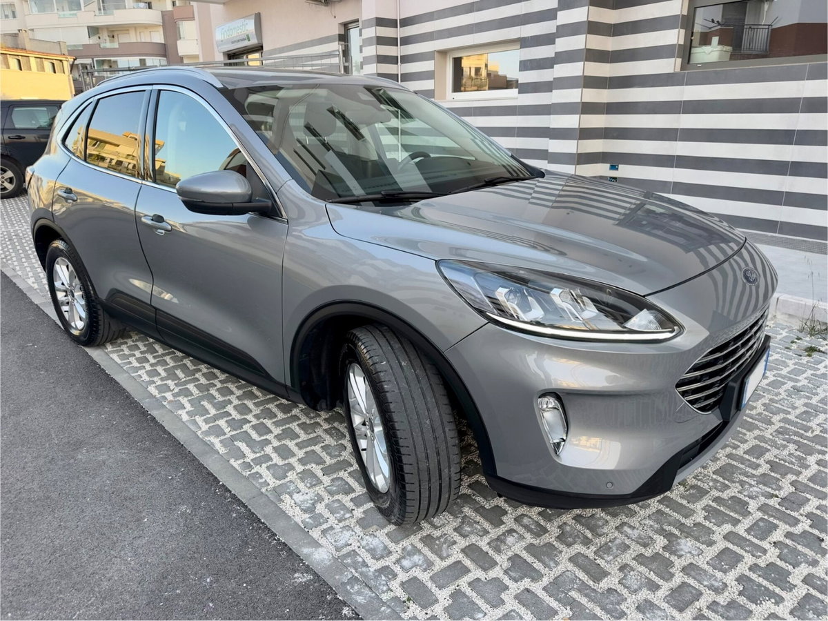Ford Kuga 1.5 EcoBlue 120 CV 2WD Titanium (3)