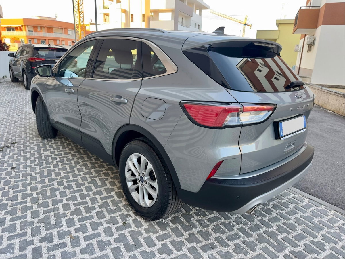 Ford Kuga 1.5 EcoBlue 120 CV 2WD Titanium (6)