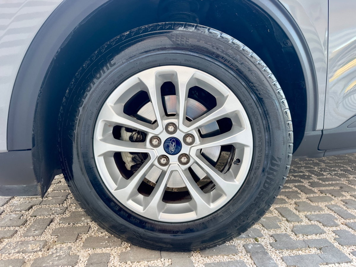 Ford Kuga 1.5 EcoBlue 120 CV 2WD Titanium (7)