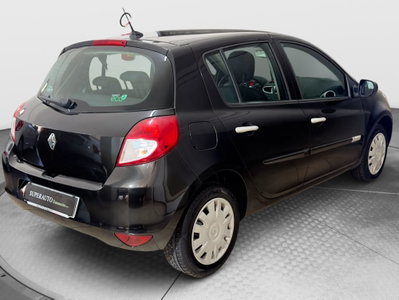 Renault Clio 1.5 dCi 75CV 5 porte Dynamique (4)