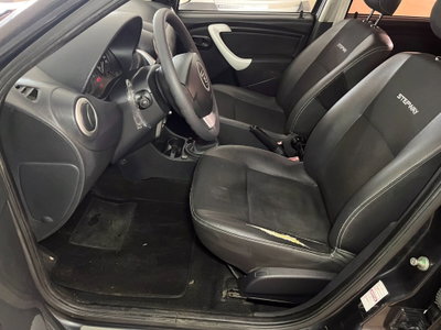 Dacia Sandero Stepway 1.6 8V GPL 85CV (8)