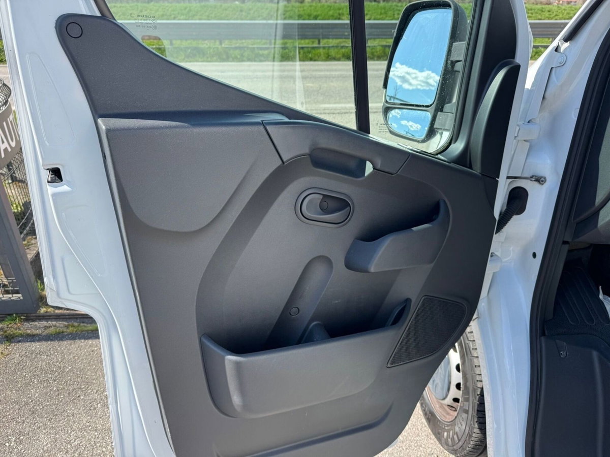 Renault Master Furgone T33 2.3 dCi 135 PM-TM Furgone Ice Plus (8)