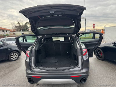 Alfa Romeo Stelvio Stelvio 2.2 Turbodiesel 210 CV AT8 Q4 Super (9)
