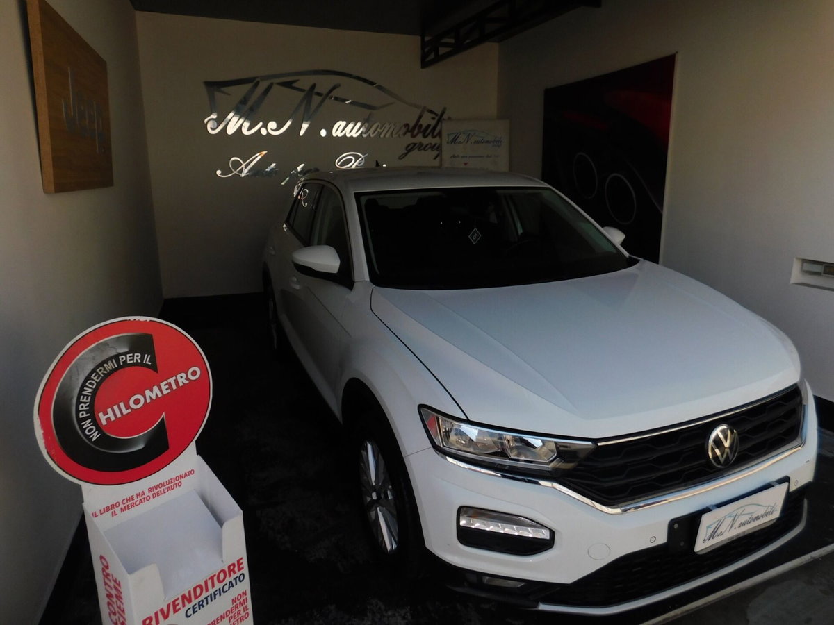 Volkswagen T-Roc 1.6 TDI SCR Business BlueMotion Technology (17)