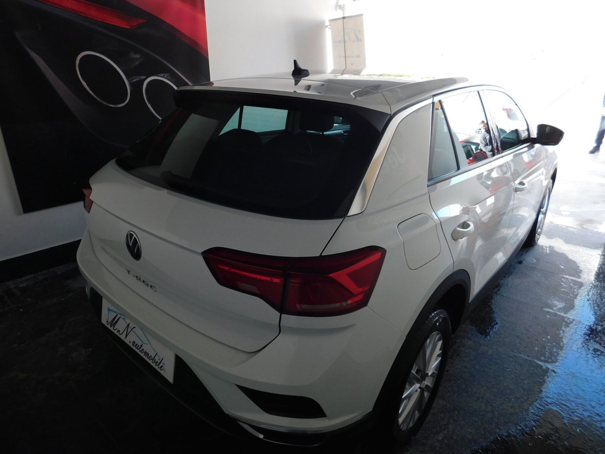 Volkswagen T-Roc 1.6 TDI SCR Business BlueMotion Technology (4)
