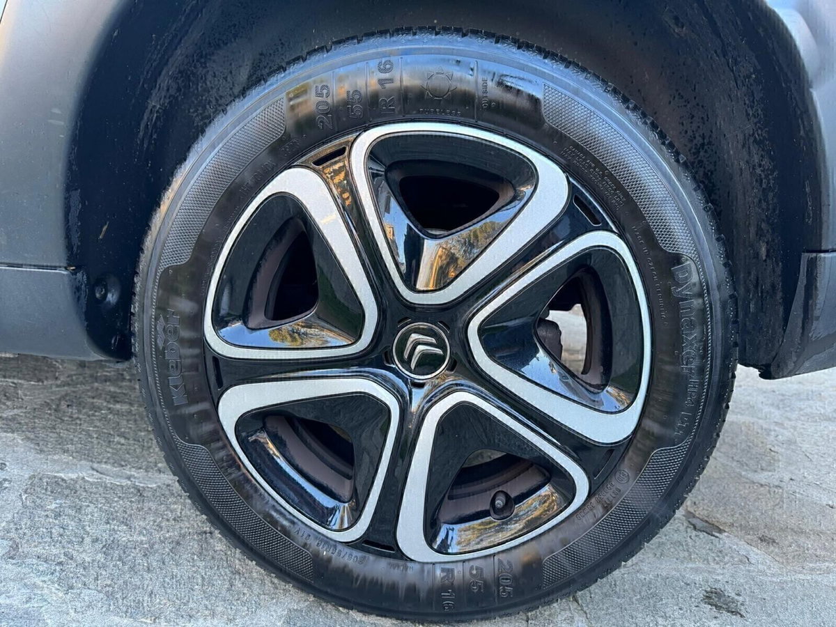 Citroen C4 Cactus BlueHDi 120 S&S EAT6 Shine Pack (12)