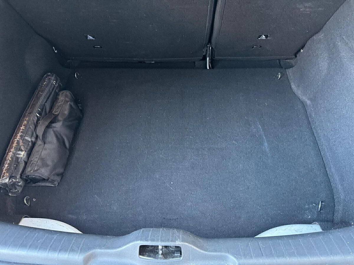 Citroen C4 Cactus BlueHDi 120 S&S EAT6 Shine Pack (13)