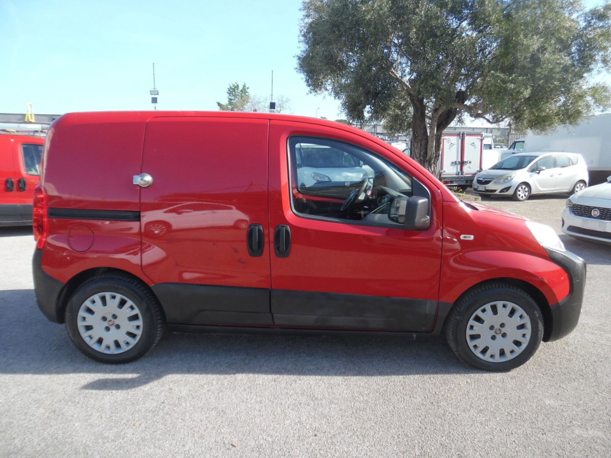 Fiat Fiorino Furgone cargo 1.3 mjt 95cv Adventure (10)