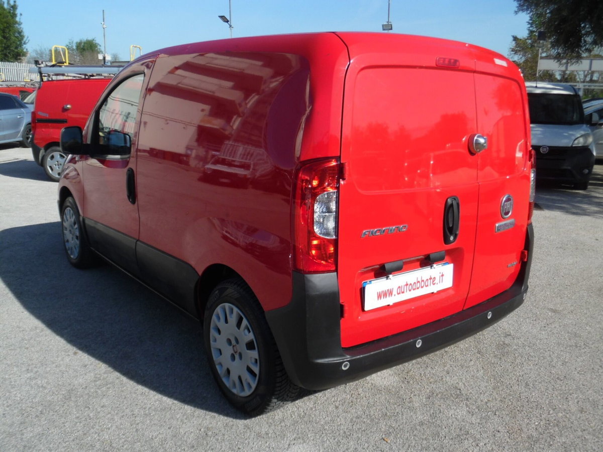 Fiat Fiorino Furgone cargo 1.3 mjt 95cv Adventure (5)