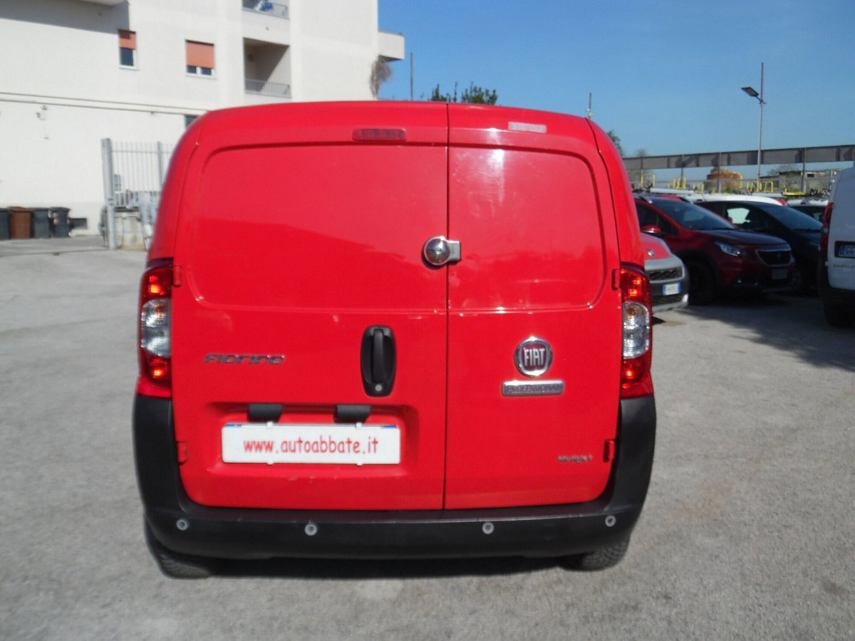 Fiat Fiorino Furgone cargo 1.3 mjt 95cv Adventure (6)
