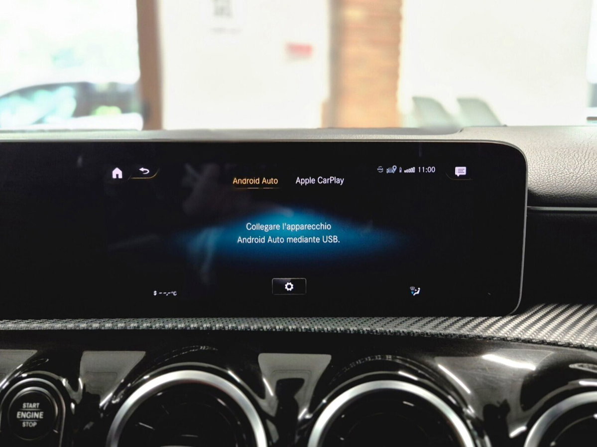 Mercedes-Benz Classe A 180 d Automatic Sport (10)