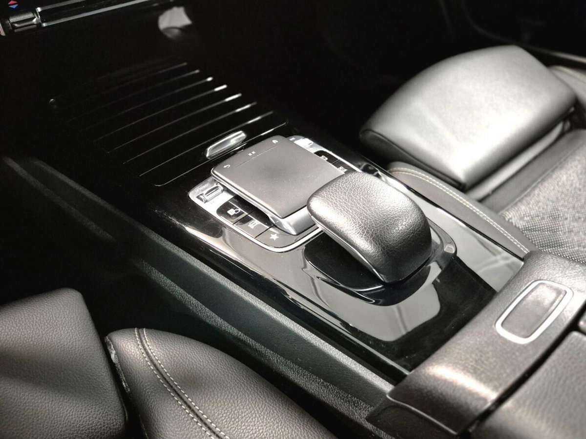 Mercedes-Benz Classe A 180 d Automatic Sport (11)
