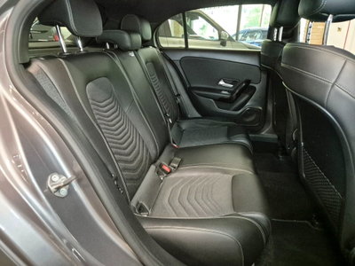 Mercedes-Benz Classe A 180 d Automatic Sport (6)