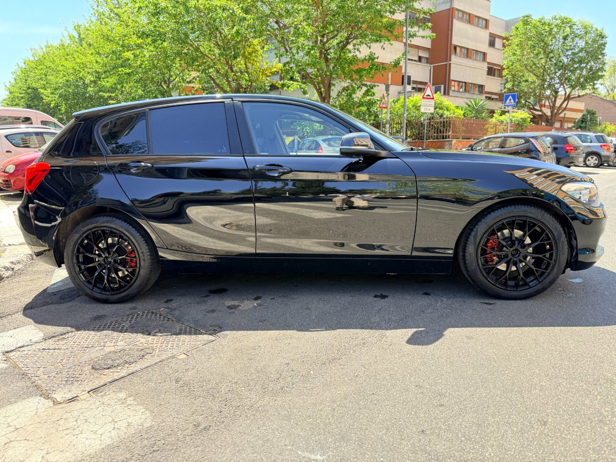 BMW Serie 1 116d 2.0 116CV cat 5 porte Attiva DPF (7)