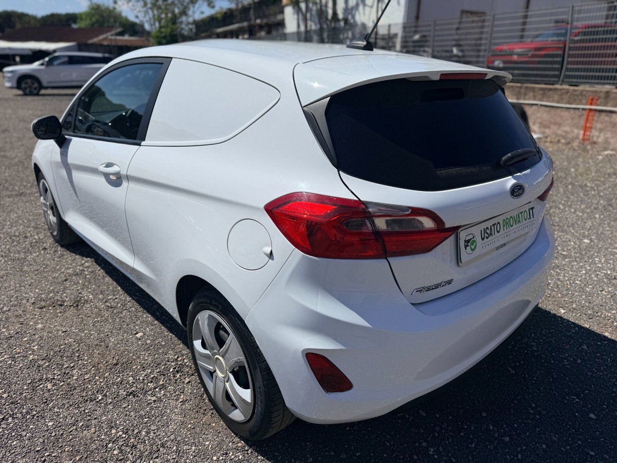 Ford Fiesta 1.1 75 CV 3 porte  Trend (6)